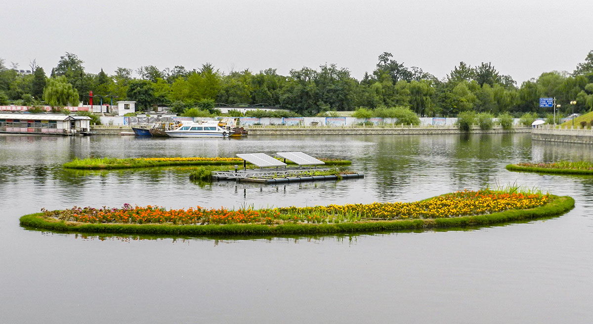 custom islands beautify a lake in china